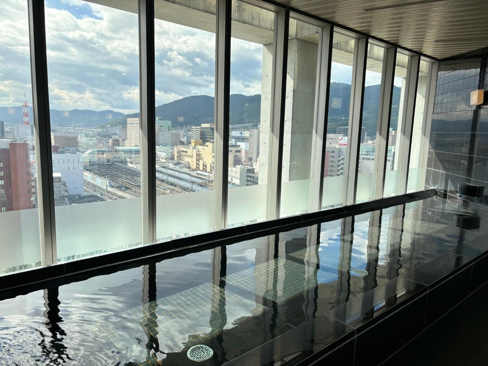 Chateraise Hotel Nagano Bagian luar foto