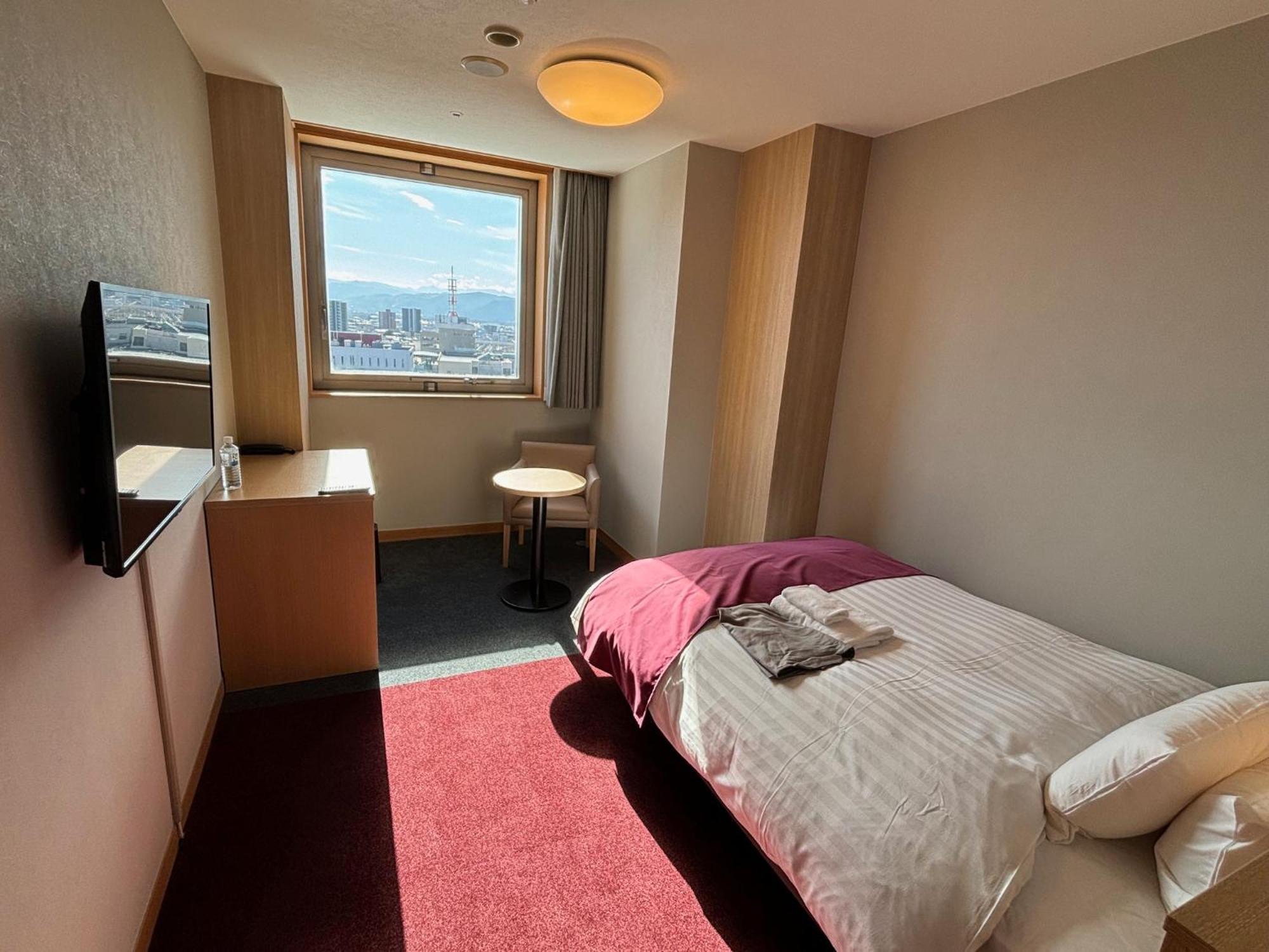 Chateraise Hotel Nagano Bagian luar foto